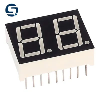 Kaks 7 segmendi kuvarit